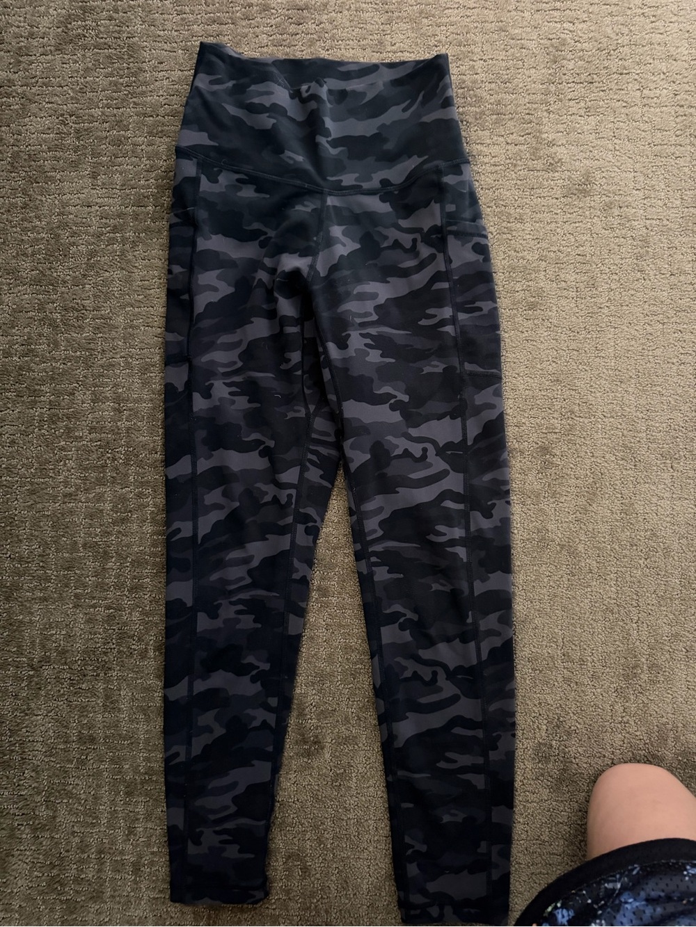 Camo Leggings for Women - Black/Gray